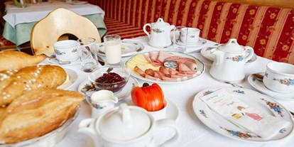 Pensionen - Frühstück: serviertes Frühstück - Mutters - Gasthof Gröbenhof