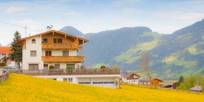 Pensionen - Radweg - Zillertal - Bild im Frühling - Gästehaus Margot