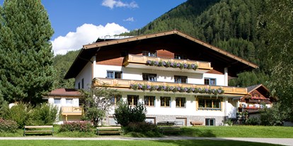 Pensionen - Sauna - Virgen - Ferienhaus Alpina
