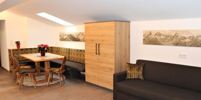 Pensionen - Umgebungsschwerpunkt: am Land - Pettneu am Arlberg - Penthouse Appartement  - Apart Garni Jägerheim