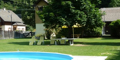 Pensionen - Hunde: erlaubt - Weißpriach - Garten mit Schwimmbad - Pension Appartements Kempenbruck