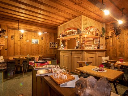 Pensionen - Sauna - Großarl - Hausbar mit gemütlichem Stüberl - ***Pension Sonnblickhof