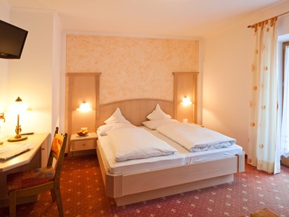 Pensionen - weitere Verpflegungsmöglichkeiten: Abendessen - Trentino-Südtirol - Standard Zimmer 1 oder 2 Etage - Hotel-Pension Sonnegg