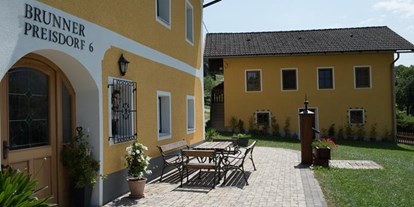 Pensionen - Umgebungsschwerpunkt: Fluss - Rattendorf - Haus Brunner - Ferienwohnung im Hühnerhotel