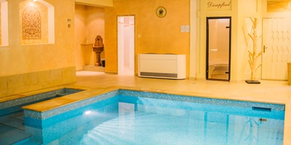 Pensionen - Terrasse - Innerbraz - Pool- Hotel Dr. Otto Murr - Hotel Garni Dr. Otto Murr