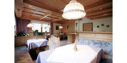 Pensionen - Langlaufloipe - Tiroler Oberland - Aufenthaltsraum , Frühstückssaal - Pension Gschwandthof