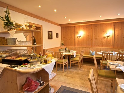 Pensionen - Restaurant - Kitzbühel - Frühstücks- u. Aufenthaltsraum - Zimmer & Appartements Pension Hinterholzer