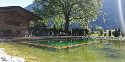Pensionen - Kühlschrank - Tiroler Unterland - Die Naturoase mit Naturbadeteich, Hüttensauna uvm. - Hotel Garni Birkenhof & Apartments Rosenhof