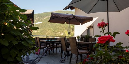Pensionen - Restaurant - Längenfeld - Blick in die Pitztaler Bergwelt - Landhaus Gasser