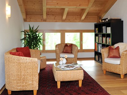 Pensionen - Umgebungsschwerpunkt: Berg - Hohenems - schöne Aufenthaltsmöglichkeiten im Haus
Kleine Hausbibliothek
 - Wohlfühlhaus Evelin