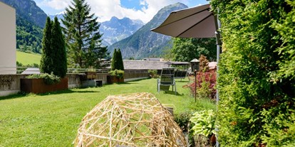 Pensionen - Umgebungsschwerpunkt: am Land - Vorarlberg - Garten - Appartements Lenzikopf