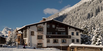 Pensionen - Langlaufloipe - St. Gallenkirch - Pension Daniel im Winter - Pension Daniel