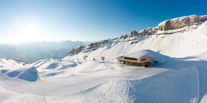 Pensionen - Skilift - Vorarlberg - Traumskifahren im Ifenskigebiet - Landhaus Bromm