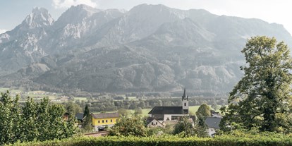 Pensionen - WLAN - Alpenregion Nationalpark Gesäuse - Ausblick vom Haus Gassner Richtung Süden. - Privatzimmer und Ferienwohnungen Gassner