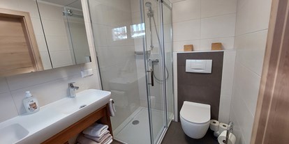 Pensionen - Umgebungsschwerpunkt: Therme - Rauchwart - Tolles stylisches Badezimmer! - Pension Glatz-Haus Siegesbrunn