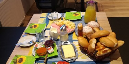 Pensionen - Frühstück: serviertes Frühstück - Steiermark - Frühstück - Frühstückspension Hermine Fraiß