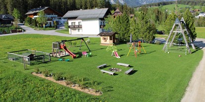 Pensionen - Garten - Filzmoos (Filzmoos) - Unser Spielplatz - Pension Wagnerhof