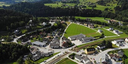 Pensionen - Parkplatz: gebührenpflichtig in Gehweite - Österreich - Pension*** & Biobauernhof Mauthaus zu Stein