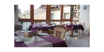 Pensionen - Garten - Unterlamm (Unterlamm) - Frühstücksraum u. Aufenthaltsraum mit Wintergarten - Gästehaus Anna