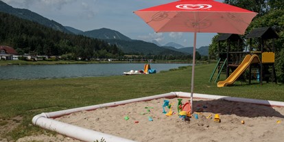 Pensionen - weitere Verpflegungsmöglichkeiten: Abendessen - Lavamünd - Spielplatz Pirkdorfer See - Pension Pirkdorfersee