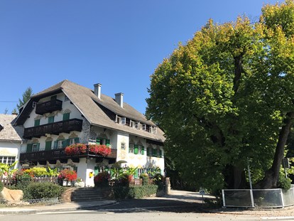 Pensionen - Spielplatz - Steindorf am Ossiacher See - Unser Haus - Frühstückspension Brückler