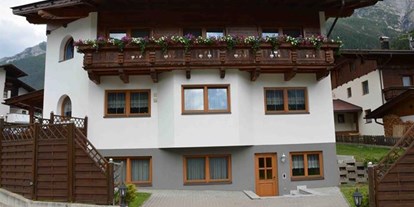 Pensionen - Terrasse - Neustift im Stubaital - Haus Elisabeth