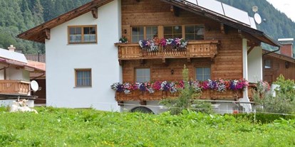 Pensionen - Balkon - Birgitz - Haus Wally