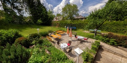 Pensionen - Garten - Latschach (Velden am Wörther See, Finkenstein am Faaker See) - Gästehaus Lanthaler