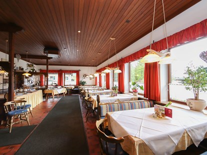 Pensionen - Terrasse - Pinzgau - Restaurant  - Gasthaus Pension Forellenstube