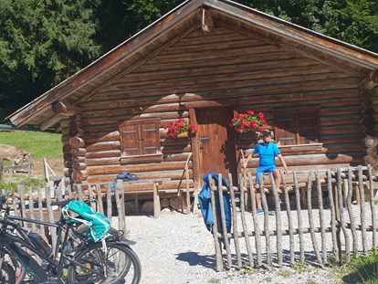 Pensionen - Skilift - Biberwier - wunderschöne Rad-Wanderwege - KOMFORT-FEWO BERGWELT HAHNENKAMM   - Lechtal - So/Wi