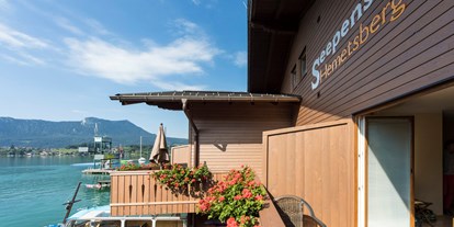 Pensionen - Restaurant - Strobl - Blick vom Balkon der Seepension Hemetsberger am Mondsee - Seepension Hemetsberger