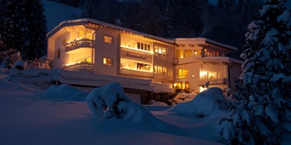 Pensionen - WLAN - Mellau - Winterbild vom Sonnenhof  - Gästehaus Sonnenhof 