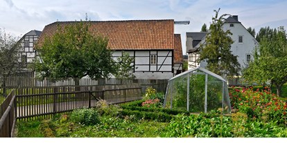 Pensionen - Art der Pension: Frühstückspension - Altenburg (Altenburger Land) - Der 4-Seitenhof der Pension im Rundlingsdorf Beedeln - Pension Hahn