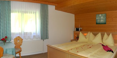 Pensionen - Garten - Niedernsill - Zweites Komfortzimmer in der Wohnung Goldberg - Haus Voithofer mit Top Ferienwohnungen