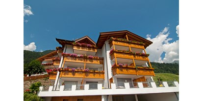 Pensionen - WLAN - Südtirol - Aussenansicht - Gasthaus Jaufenblick & Ferienhaus Engele