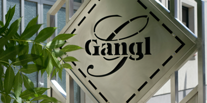 Pensionen - Garten - Apetlon - Pension & Weingut Gangl - Logo - Pension & Weingut Gangl