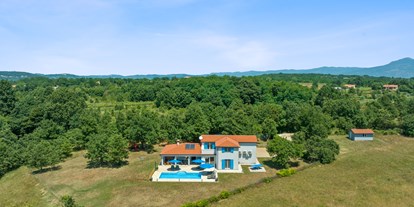 Pensionen - Pool - Kroatien - Landschaft mit Blick nach Norden - Villa Jasmin Sumber