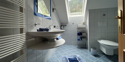 Pensionen - Umgebungsschwerpunkt: am Land - Dorfgastein - Badezimmer Maria - Haus Seebach 