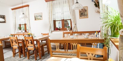 Pensionen - Restaurant - Aggsbach-Dorf - Aufenthalts- und Frühstücksraum - Winzerhof Stöger