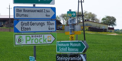 Pensionen - Parkplatz: kostenlos bei der Pension - Albrechts - Wegweiser zur Anfahrt: Ferienwohnung 1,8 km  - Ferienwohnung & Privatzimmer Wiesmüller