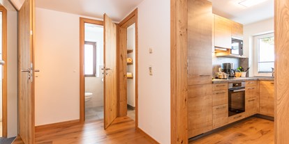 Pensionen - Umgebungsschwerpunkt: Berg - Aurach bei Kitzbühel - Appartement 1 - Eingangsbereich - Apartments Salzburgerhof