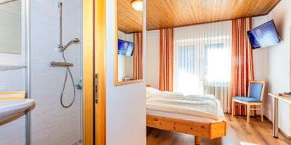 Pensionen - Umgebungsschwerpunkt: See - Leogang - Appartment 2 - Doppelzimmer ausserhalb der Wohnung - gleich nebenan - Apartments Salzburgerhof