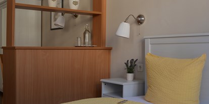 Pensionen - Garten - Yspertal - Ein modernes Zimmer im Haus Barbara. - Frühstückspension Haus Barbara