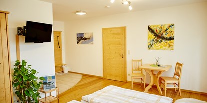 Pensionen - Umgebungsschwerpunkt: am Land - Mitterarnsdorf - Zimmer Leimer im Erdgeschoß, barrierefrei - Schmankerl und Gast Familie Heiderer