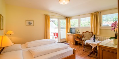 Pensionen - Balkon - Lajen - Zimmer - Weingarten Terlan - Rooms & Breakfast