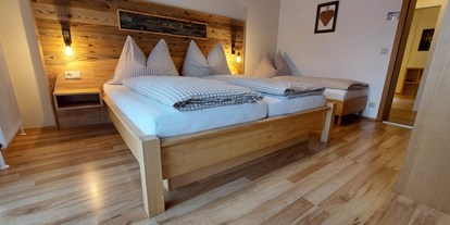 Pensionen - Sauna - Gosau - 1. Zimmer App. Diana - Appartements Zauchenseeblick
