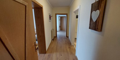 Pensionen - Sauna - Gosau - Eingang App. Diana - Appartements Zauchenseeblick