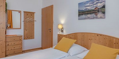 Pensionen - Sauna - Kärnten - haus-scheiblauer_doppelzimmer-mit-balkon_nr15 - Haus Scheiblauer
