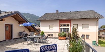 Pensionen - Sauna - Kärnten - haus-scheiblauer_ferienhuette_holiday-cottage_dachterrasse-sommerurlaub-familienurlaub-nassfeld - Haus Scheiblauer
