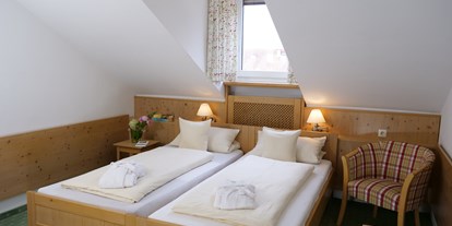 Pensionen - Garten - Bad Griesbach im Rottal - Doppelzimmer ohne Balkon  - Hotel Garni Christl